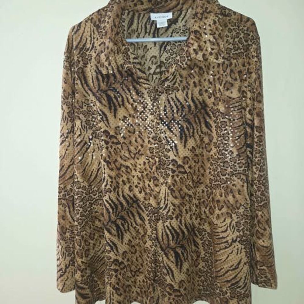 AVENUE animal print sequin shirt 22/24